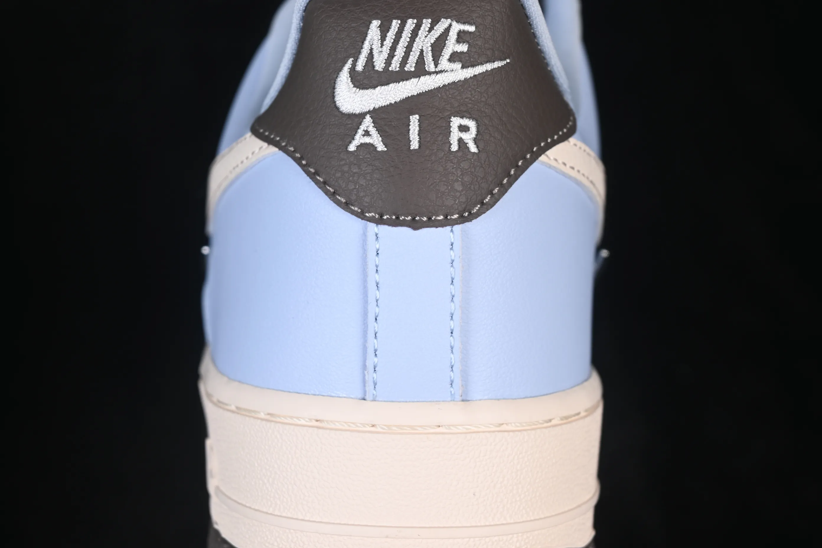 All categories Nk Air Force 1 Air Force series Nk Air Force 1 Low Air Force low-top Nike Air Force 1'07 Low Air Force 1 low-top casual sneakers IV4089-011